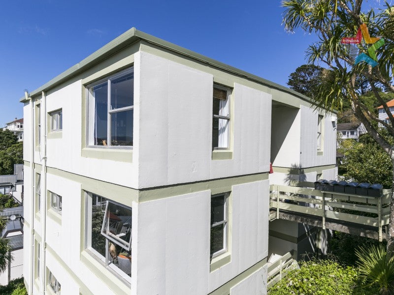 1/12 Anderson Terrace, Mount Cook, Wellington - Carousel 14