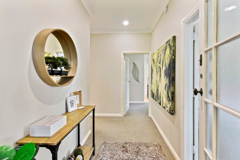 6 Queensway, Three Kings, Auckland - Carousel 2