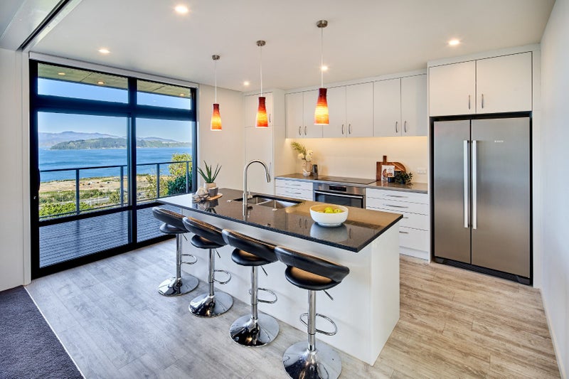 21 Winchester Street, Kaiwharawhara, Wellington - Carousel 2