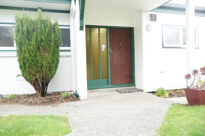 3 Woodford Way, Crofton Downs, Wellington - Carousel 2