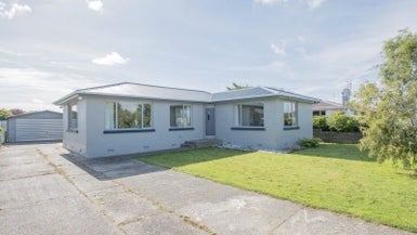 71 Stuart Street, Hawthorndale, Invercargill - Carousel 1