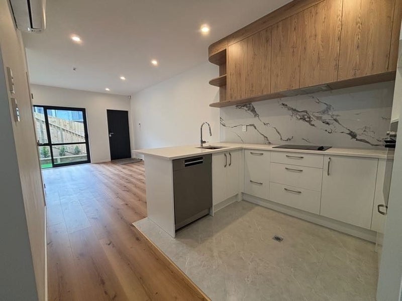 255 Pakuranga Road, Pakuranga, Auckland - Carousel 1