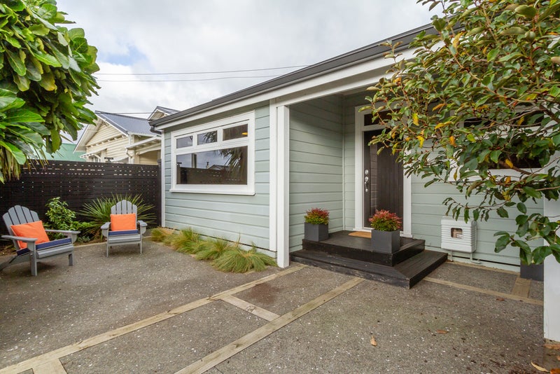 22 South Street, Petone, Lower Hutt - Carousel 2