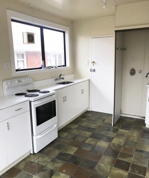 93 Clermiston Avenue, Corstorphine, Dunedin - Carousel 2