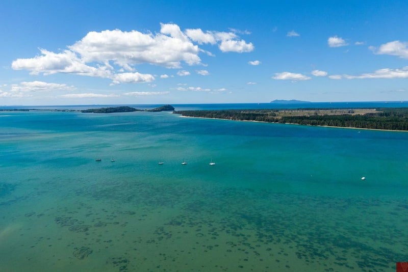 26 Esplanade Road, Tahawai - Carousel 1