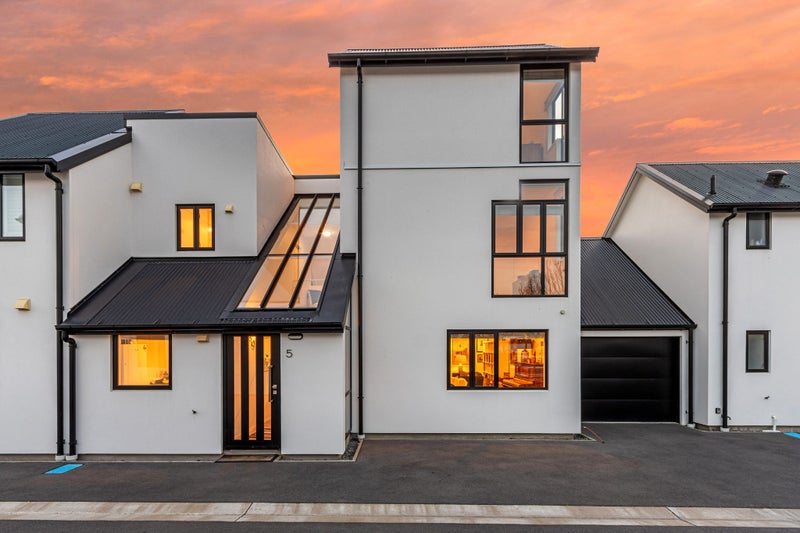 5/140 Office Road, Merivale, Christchurch - Carousel 2