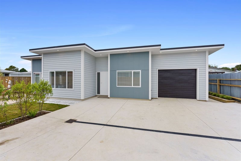 26 Heather Street, Levin - Carousel 1