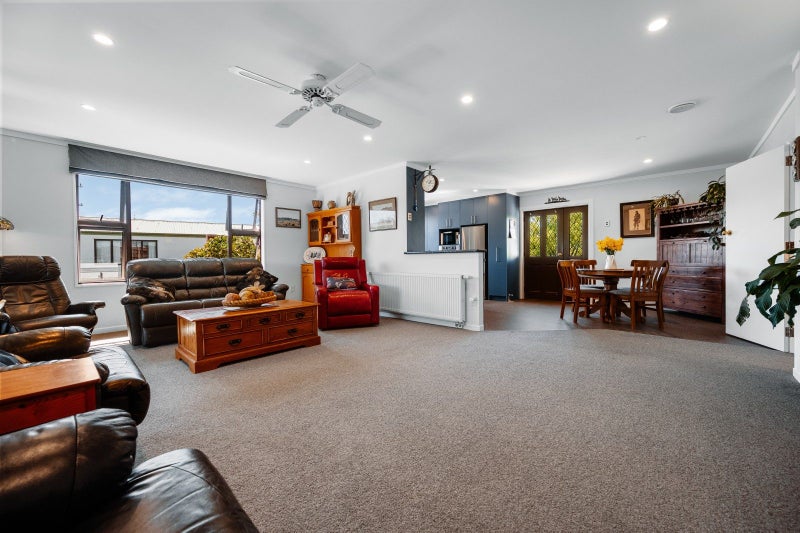 12 Leask Street, Omakau, Omakau - Carousel 2