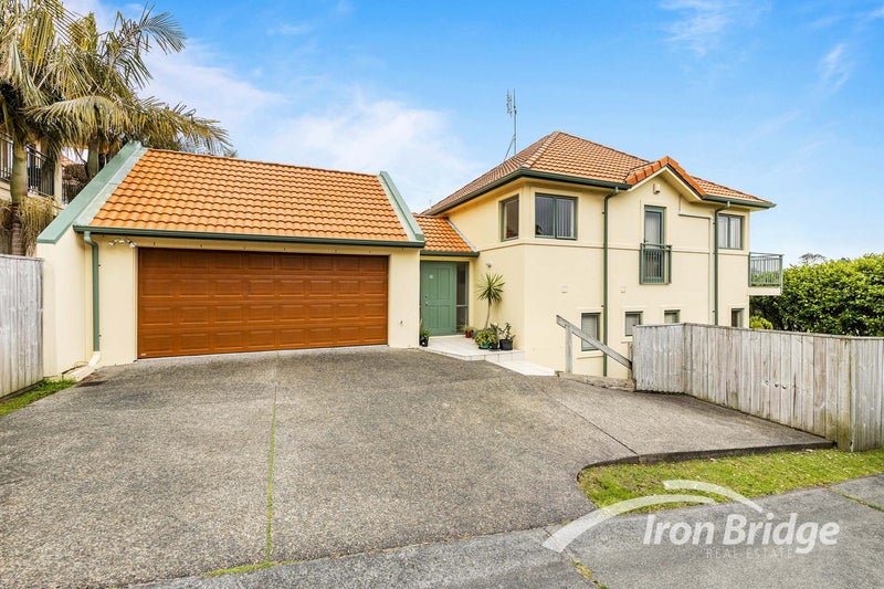 20 Parkwood Crescent, Gulf Harbour, Whangaparaoa - Carousel 1
