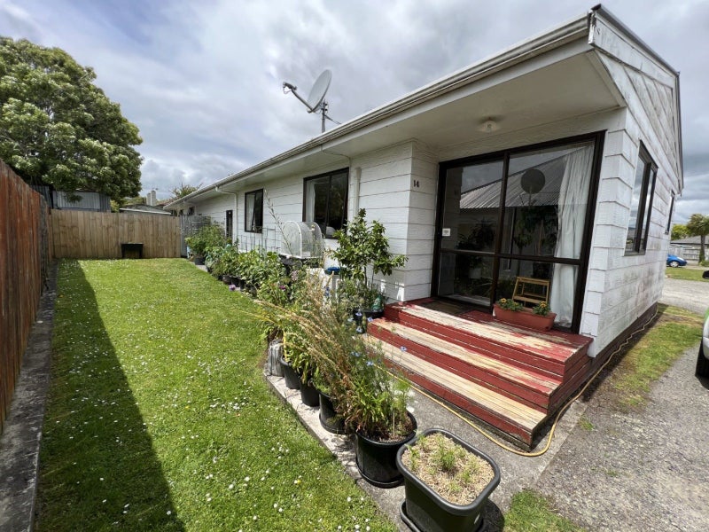 15/25 Jickell Street, Hokowhitu, Palmerston North - Carousel 1
