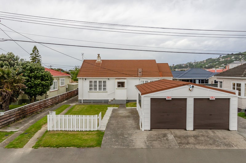65 Kemp Street, Kilbirnie, Wellington - Carousel 1