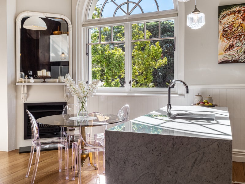 4/64 Valley Road, Mount Eden, Auckland - Carousel 2