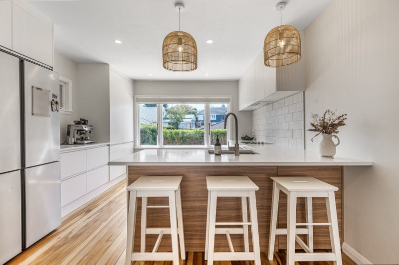 72 Vale Road, St Heliers, Auckland - Carousel 1