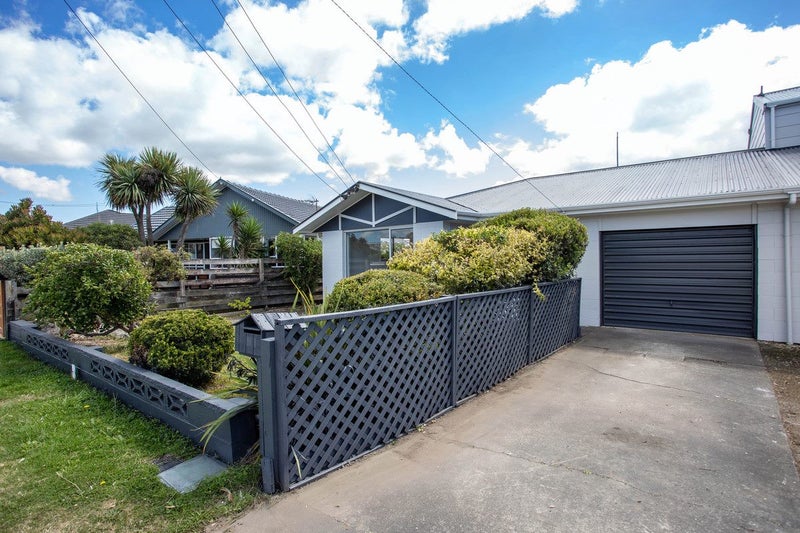 2/19 Caspian Street, South New Brighton, Christchurch - Carousel 13
