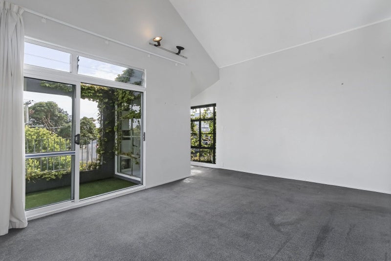 10 Pompallier Terrace, Ponsonby, Auckland - Carousel 2