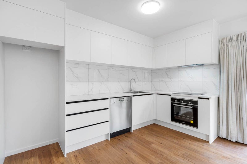 1/34 Atkin Avenue, Mission Bay, Auckland - Carousel 1