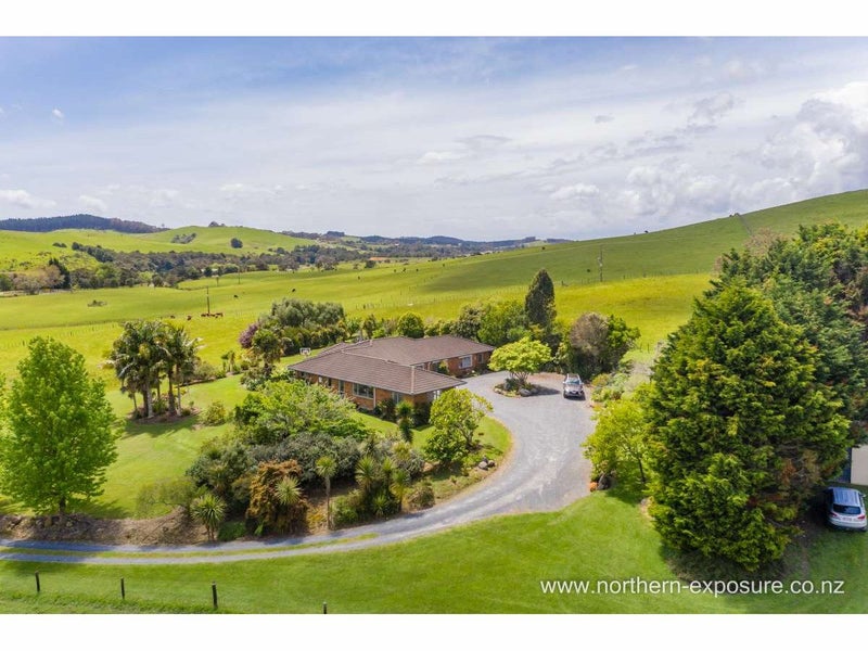 621 PUKETONA RD, Haruru, PAIHIA - Carousel 2