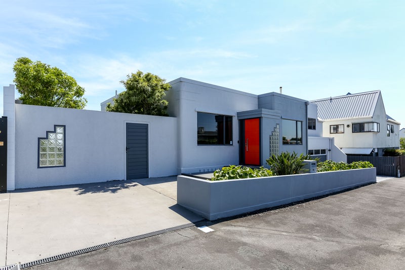 401 Devon Street West, Lynmouth, New Plymouth - Carousel 2