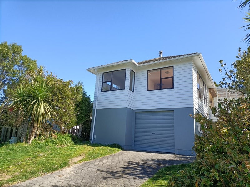 12 Rossport Street, Johnsonville, Wellington - Carousel 1