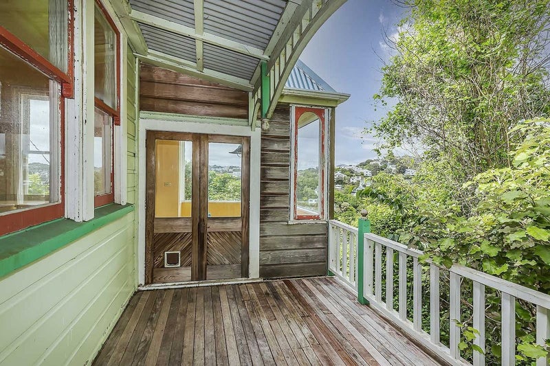 39 Garden Road, Northland, Wellington - Carousel 8