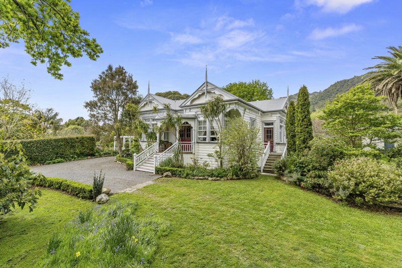 19 Hamilton Street, Te Aroha, Te Aroha - Carousel 2