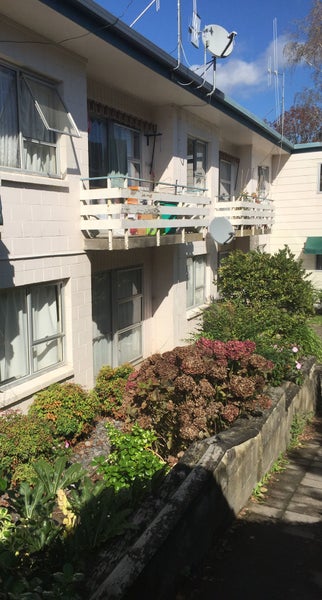 2/289 Ulster Street, Whitiora, Hamilton - Carousel 8