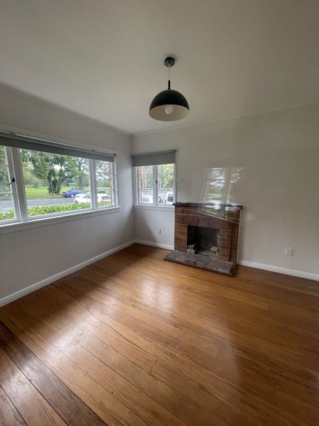 74 Malvern Road, Morningside, Auckland - Carousel 2