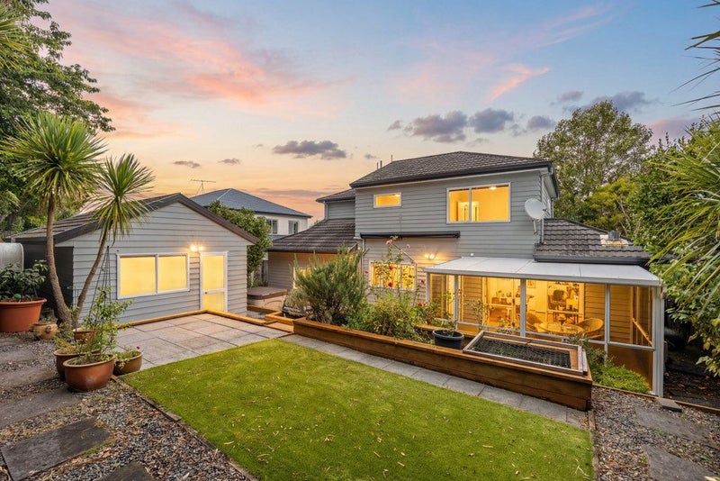 108 Stapleford Crescent, Browns Bay, Auckland - Carousel 34