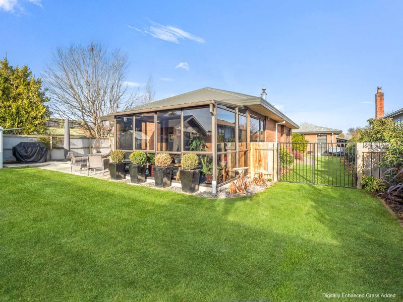 22 Nixon Street, Tinwald, Ashburton - Carousel 1