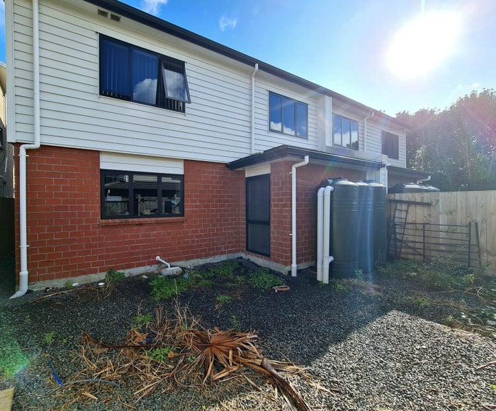 6 Kakaho Way, Papatoetoe, Auckland - Carousel 14