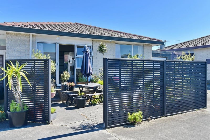 2/159 Shaw Avenue, New Brighton, Christchurch - Carousel 1