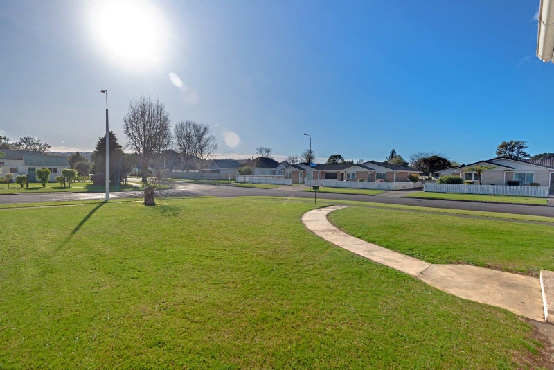 2 Townley Street, Te Hapara, Gisborne - Carousel 20