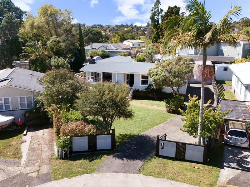 30 Sunray Avenue, Titirangi, Auckland - Carousel 34