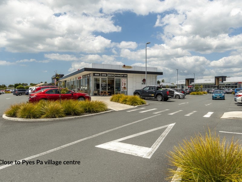 2 Kochia Avenue, Pyes Pa, Tauranga - Carousel 26