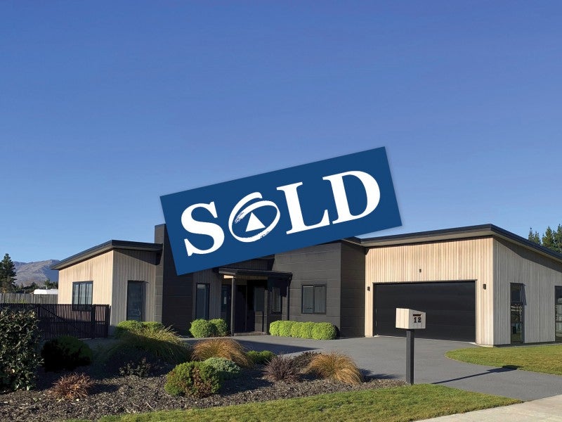 12 Kingfisher CRES, ARROWTOWN - Carousel 1