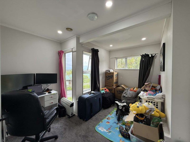 9 Iona Place, Papakowhai, Porirua - Carousel 20