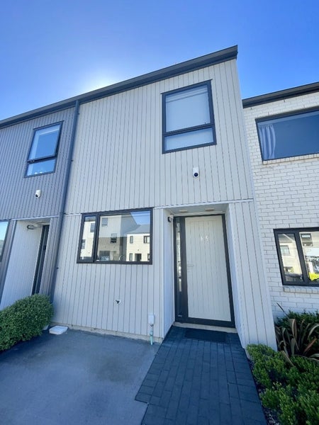 65/170 Fraser Avenue, Johnsonville, Wellington - Carousel 1