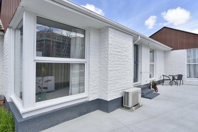 2/89 Hills Road, Edgeware, Christchurch - Carousel 1