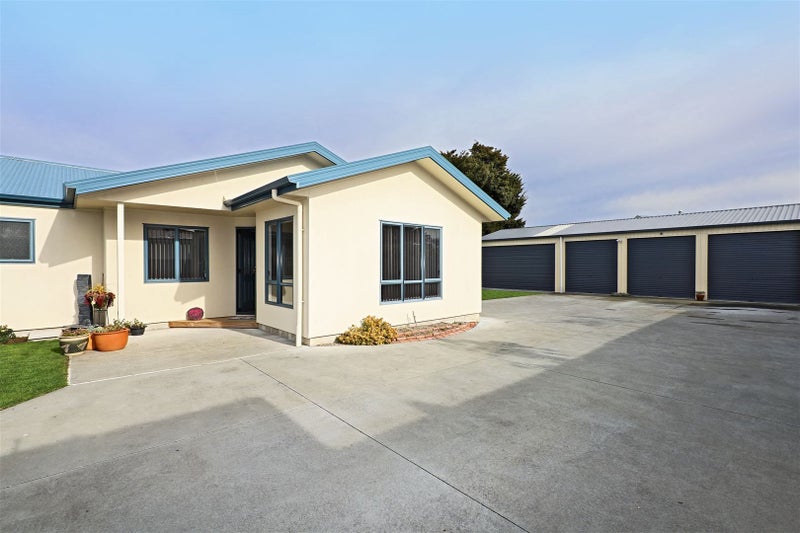 5 Oliphant Place, Raureka, Hastings - Carousel 1