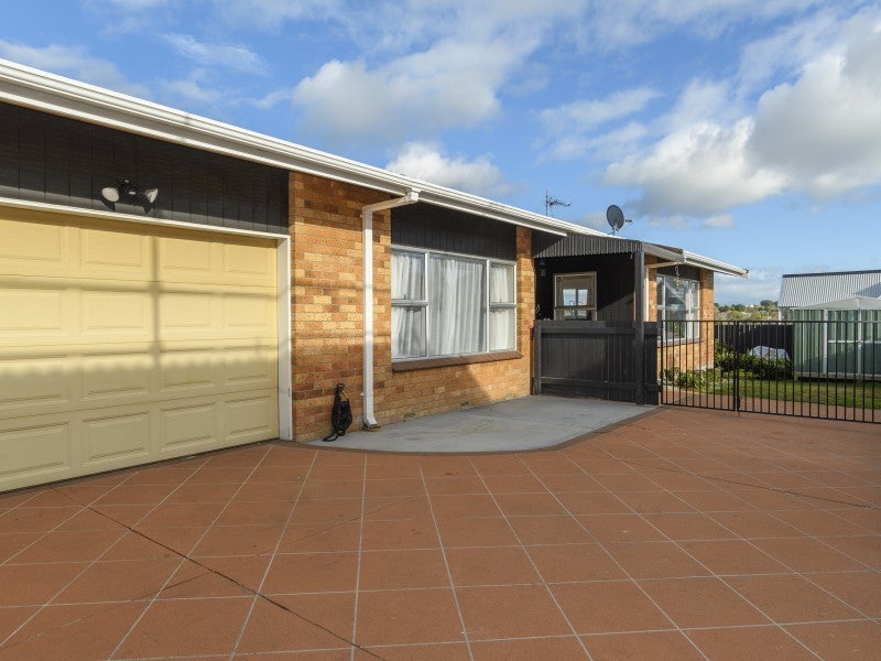 157B Edgecumbe Road, Tauranga South, Tauranga - Carousel 12