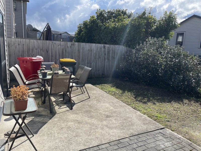 6 Kuparu Street, Weymouth, Auckland - Carousel 2