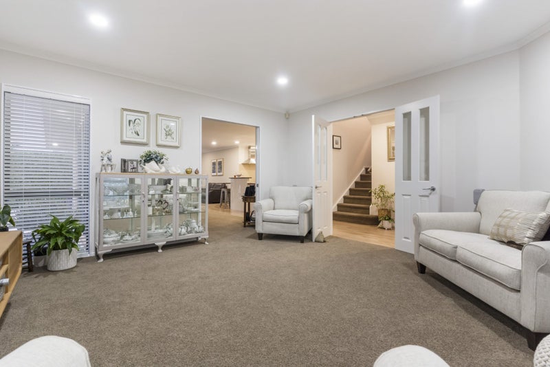 31 Lamia Place, The Gardens, Auckland - Carousel 2