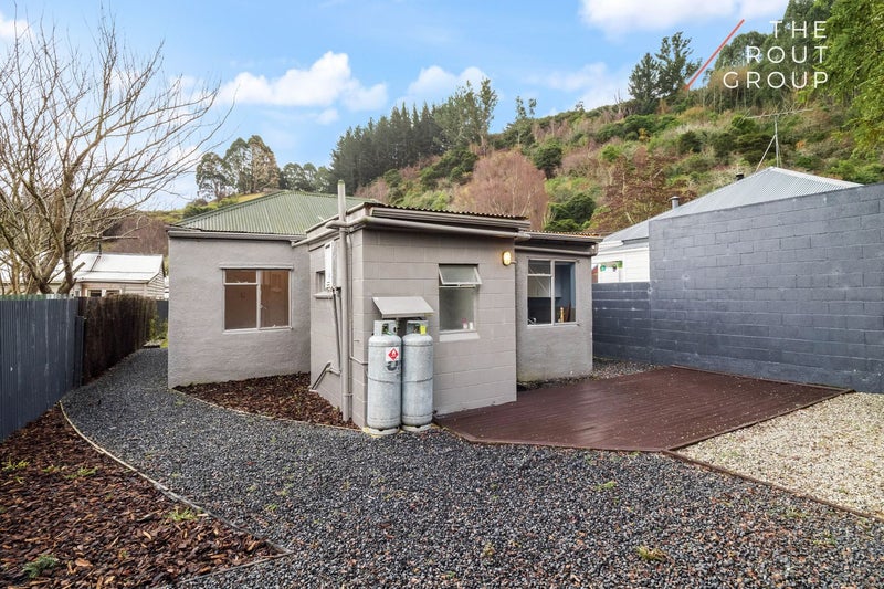 8 Coburn Avenue, North East Valley, Dunedin - Carousel 20