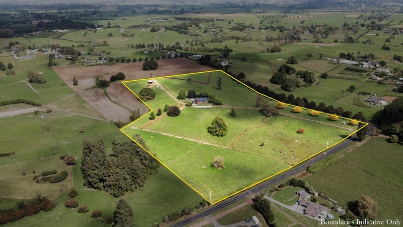 186 Koromatua Road, Temple View, Hamilton - Carousel 1