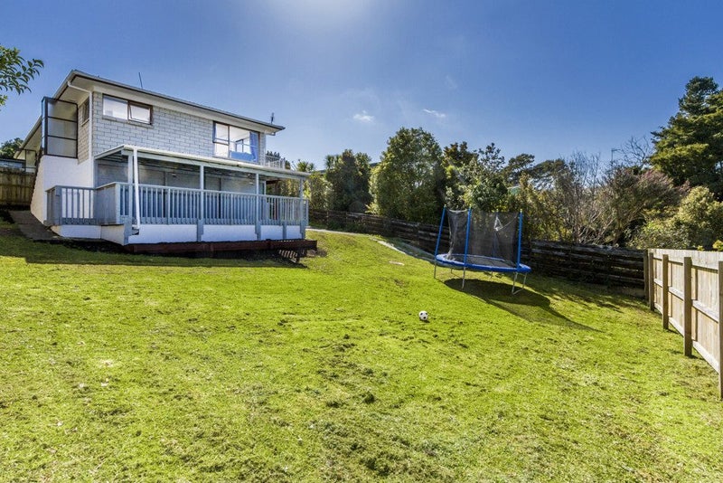 2/92 Glamorgan Drive, Torbay, Auckland - Carousel 1