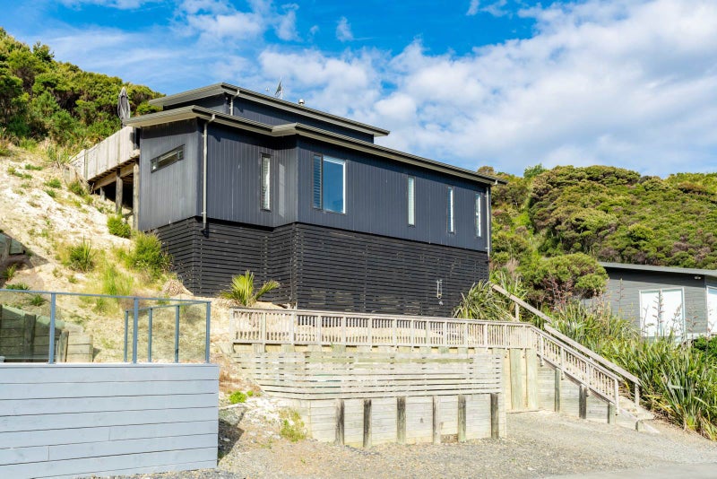4 Sandbar Close, Mangawhai Heads, Mangawhai - Carousel 2
