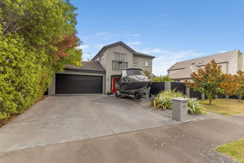 47 Bibiana Street, Aidanfield, Christchurch - Carousel 2