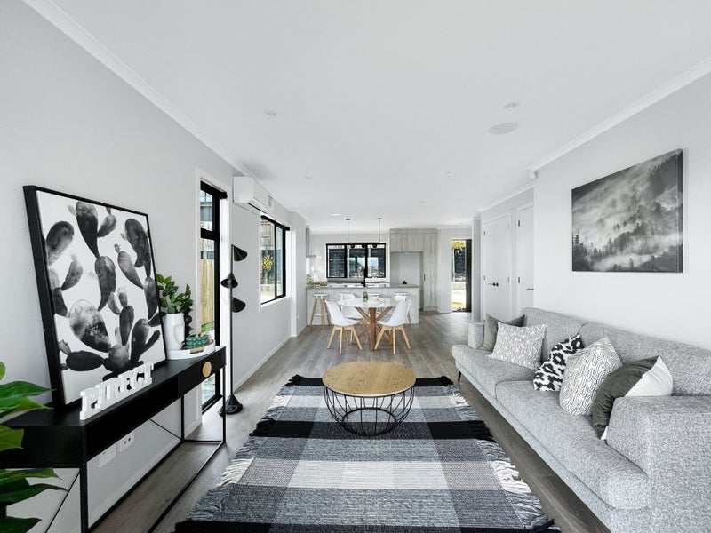 2/42 Rose Berry Crescent, Flagstaff, Hamilton - Carousel 2