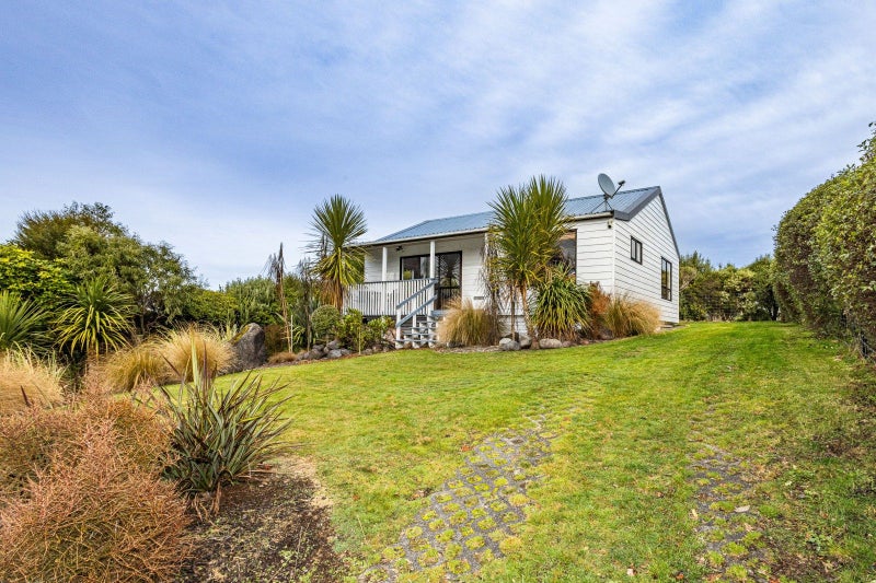 11 Willow Lane, Ohakune - Carousel 1