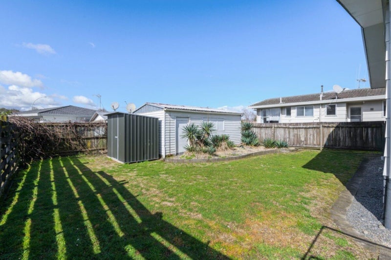 416B Kahikatea Drive, Dinsdale, Hamilton - Carousel 2